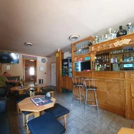 Fenyves Söröző , Paks - Egyéb