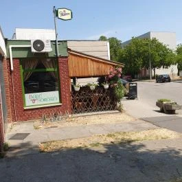 Fenyves Söröző , Paks - Egyéb