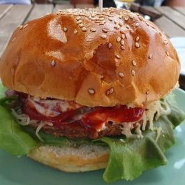 Ferdinánd Bisztró Kunmadaras - Egyéb