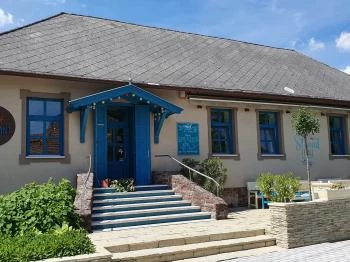 Fészek Panzió Étterme Zánka