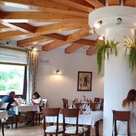 Fiastyúk Udvarház, Csór - Egyéb