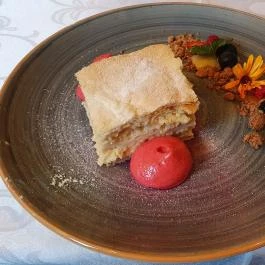 Fiastyúk Udvarház, Csór - Egyéb