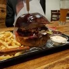 Firpo Burger & Bar Budapest - Étel/ital