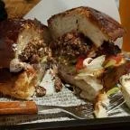 Firpo Burger & Bar Budapest - Étel/ital