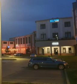 FIRST Craft Beer Brewery & Taproom