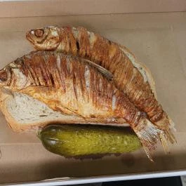 Fishpoint Tihany - Étel/ital