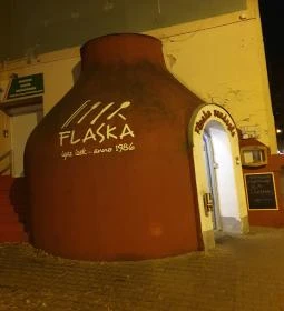 Flaska Vendéglő