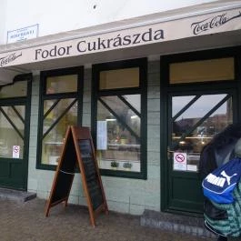 Fodor Cukrászda Kecskemét - Külső kép