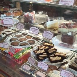 Főtéri Cukrászda Vác - Étel/ital