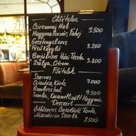 Kollázs Brasserie & Bar, Budapest - Étlap/itallap