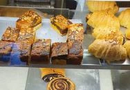 Friss pékség Kecel