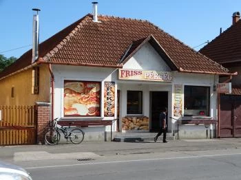 Friss Pékség Mezőkövesd