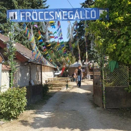 FröccsMegálló Kapolcs - Külső kép