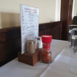 Fürtös Vendéglő , Kecel - Egyéb