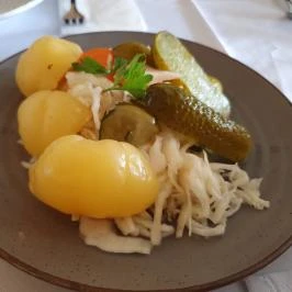 Fürtös Vendéglő , Kecel - Egyéb