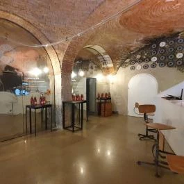 Fúzió Borbár, Eger - Belső