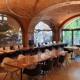 Fúzió Borbár, Eger - Belső