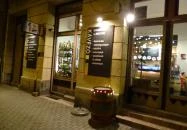 Galéria 12 Kávézó & Borbár Budapest