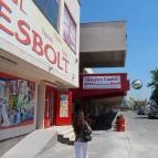 Gasztro Csehó Romkocsma Érd - Külső kép