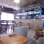 Gasztro Csehó Romkocsma Érd - Belső