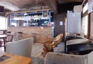 Gasztro Csehó Romkocsma Érd