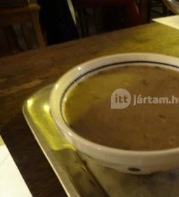 Gdansk Könyvesbolt & Büfé