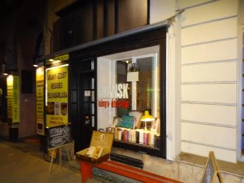 Gdansk Könyvesbolt & Büfé Budapest