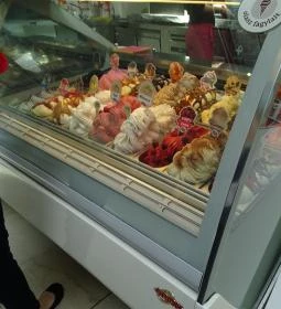 Gelato - Ice Cream Shop - Corvin Plaza