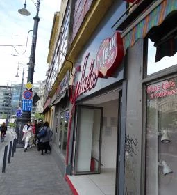 Gelato - Ice Cream Shop - Kálvin tér