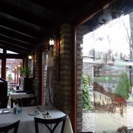 Budai Gesztenyés Étterem és Kávézó, Budakeszi - Belső