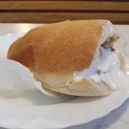 Girosz Büfé Paks - Étel/ital