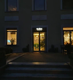 Gléda Vendéglő