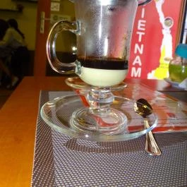 Good Morning Vietnam, Budapest - Étel/ital