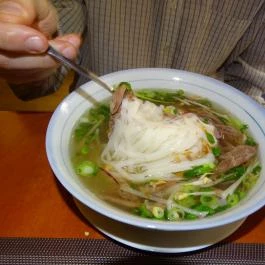 Good Morning Vietnam, Budapest - Étel/ital