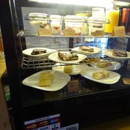 Görbe Bögre Kávézó, Budapest - Étel/ital