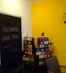 Görbe Bögre Kávézó