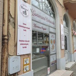 Gourmand Sütőház és Kézműves Cukrászat Szolnok - Külső kép