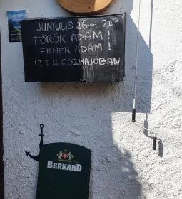 Gőzhajó Kávézó & Galéria