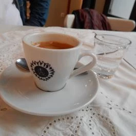 Arnoldo - Gross Arnold Galéria & Kávézó, Budapest - Étel/ital