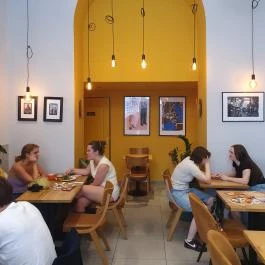 Grumpy, Budapest - Belső
