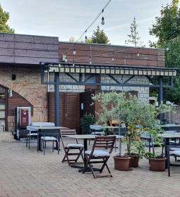 Gusto13 Bistro & Delicate