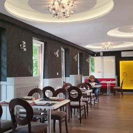 Gyula Rouge Bisztró Gyula - Egyéb