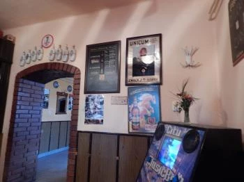 Hajnalka Presszó Battonya