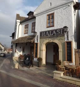 Halasi Pincészet