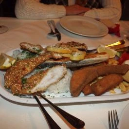 Halász Vendéglő, Vecsés - Étel/ital