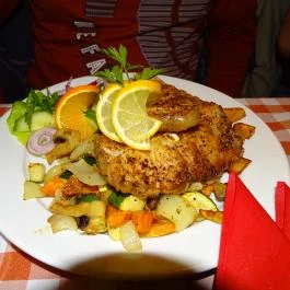 Halra Bor Étterem, Rakamaz - Étel/ital