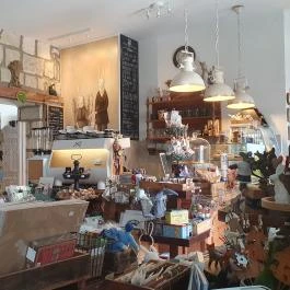 Három Nyulak Specialty Kávézó, Törökbálint - Egyéb