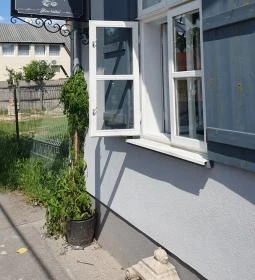 Három Nyulak Specialty Kávézó