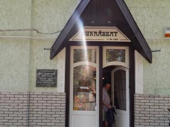 Hati Cukrászat Füzesgyarmat