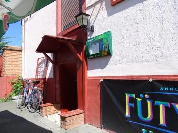 Hatlépcsős Presszó Gyöngyös